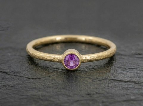 Lilla safir ring
