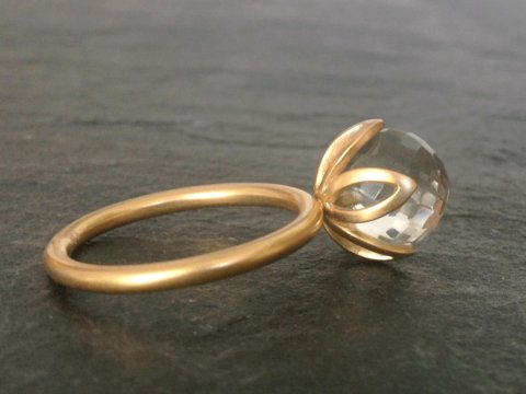 Bloom ring
