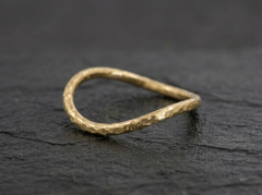 Spinkel Hammersl�et guldring