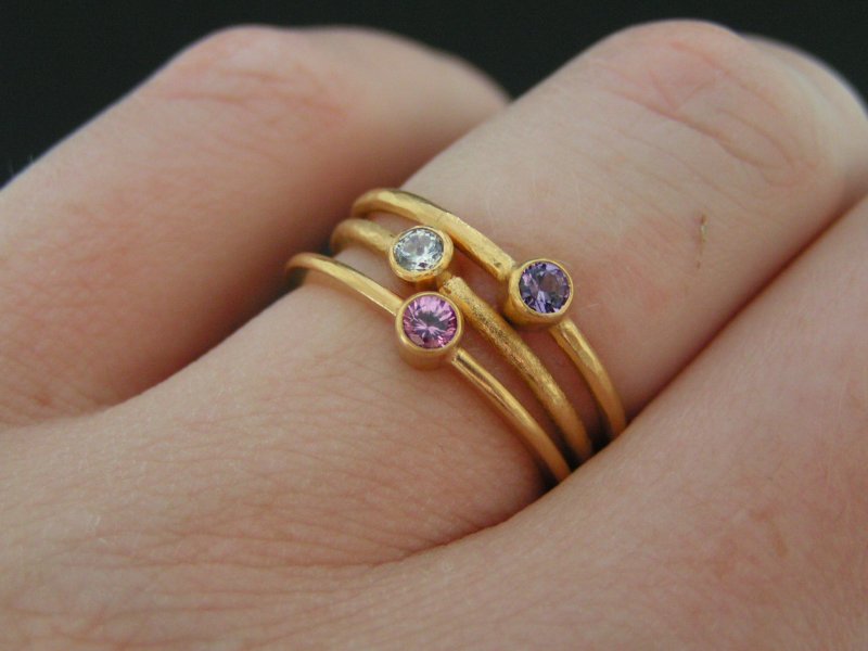 let Tæl op indkomst Guldsmykker - smukke håndlavede smykker i 18 karat guld