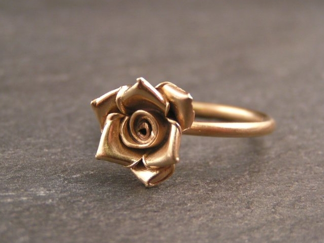 rose ring i forgyldt sølv